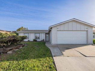 18594 Northridge Dr, Salinas, CA 93906