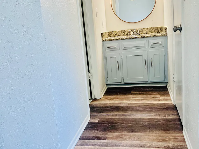 5429 Prince Dr — Photo 15
