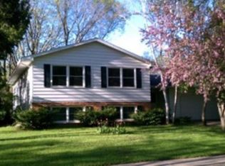 5317 Retana Dr, Madison, WI 53714