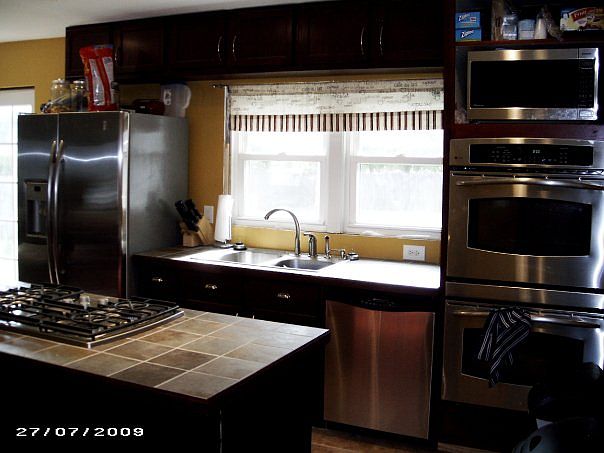 2nd image of 1107 Carlton Ave