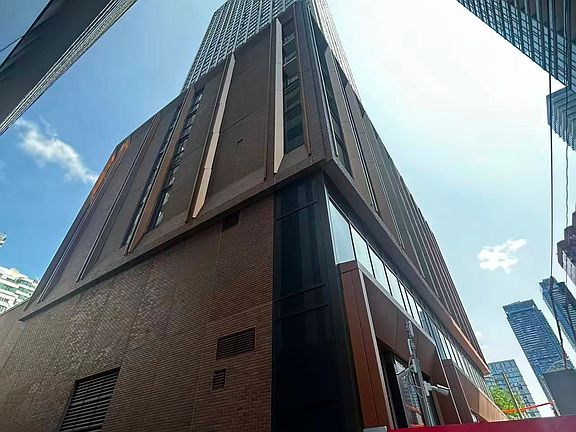 2nd image of 400 King St W #1719