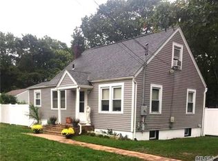 1680 Spur Dr N, Central Islip, NY 11722