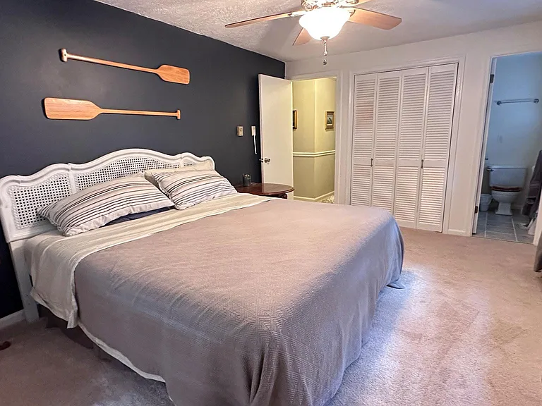 12154 Preston Dr — Photo 17