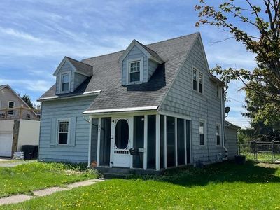 33 Pleasant Ave, Battle Creek, MI, 49015