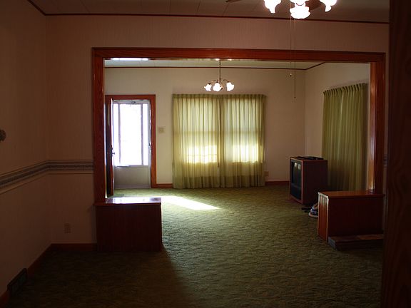 Dining/Living Room