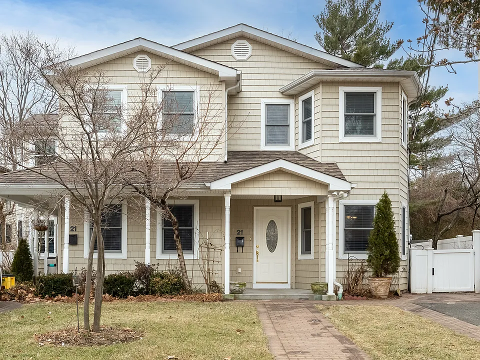 21 Marwood Rd N