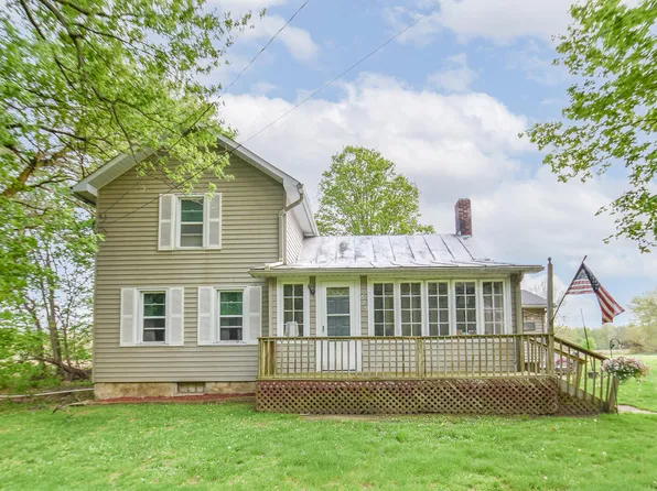 679 E Central Rd, Coldwater, MI 49036
