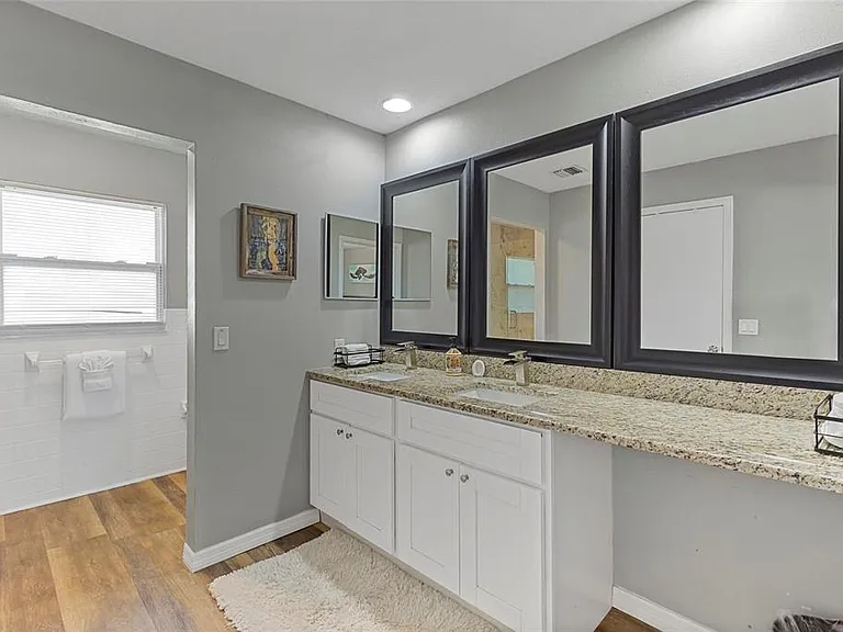 309 Shore T Rd — Photo 23