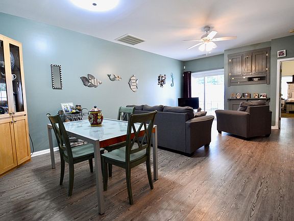 3rd image of 1622 Honeybee Ln