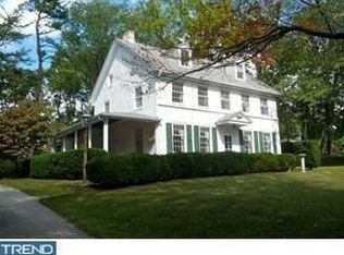 718 Cedar Grove Rd, Broomall, PA 19008