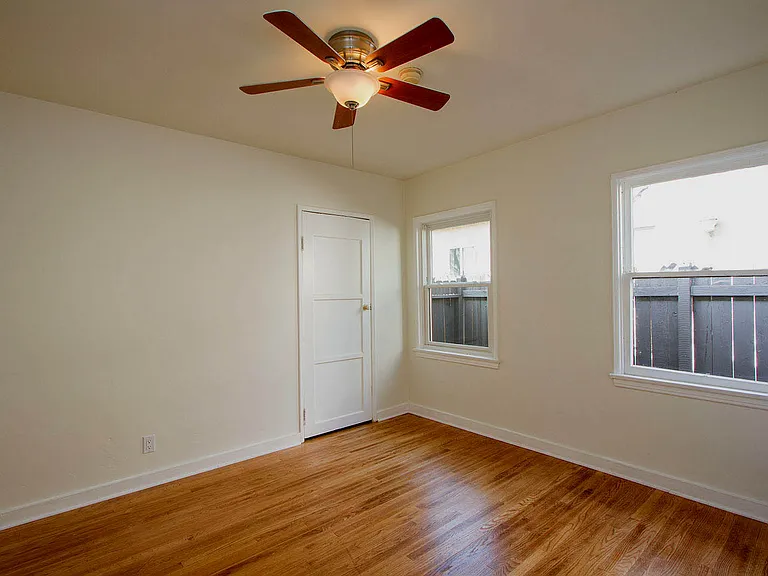 1730 Lake St — Photo 15