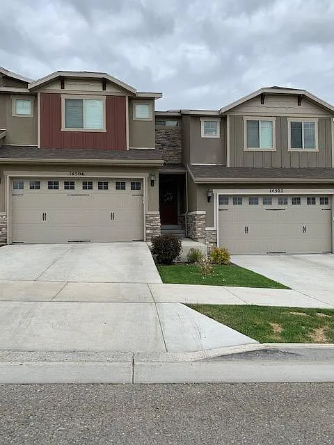 14598 S Edgemere Dr
