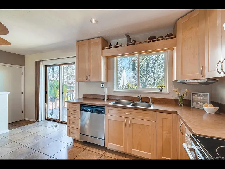 13494 Alcott Way — Photo 8