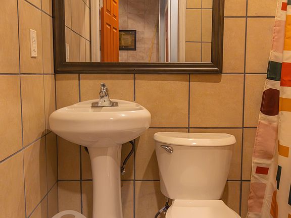 Shared Hall Bathroom
