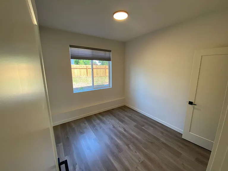 5571 NE Killingsworth St #B — Photo 15