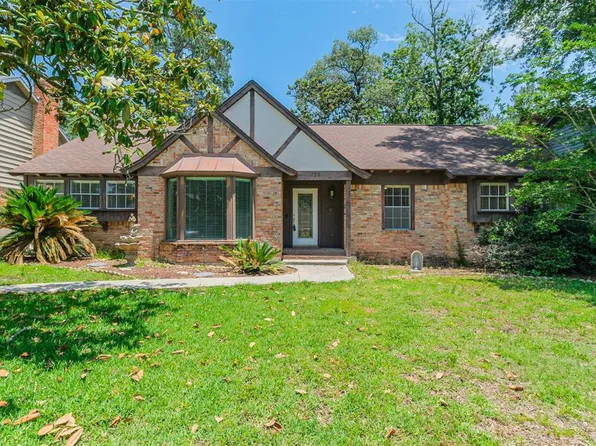739 Stone Mountain Drive, Conroe, TX 77302