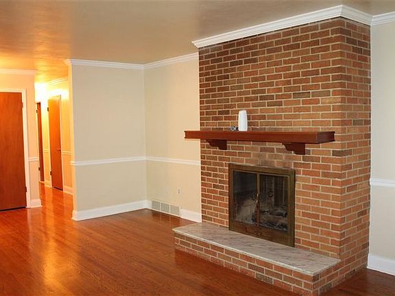 4th image of 65 Poinciana Dr