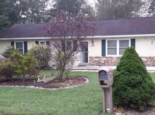 108 Joanne Ln, Hendersonville, NC 28792
