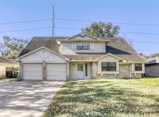 7003 Oak Bough Dr, Houston, TX 77088