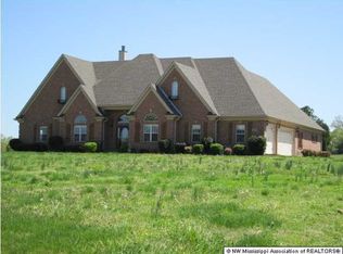 242 Old Street Rd, Byhalia, MS 38611