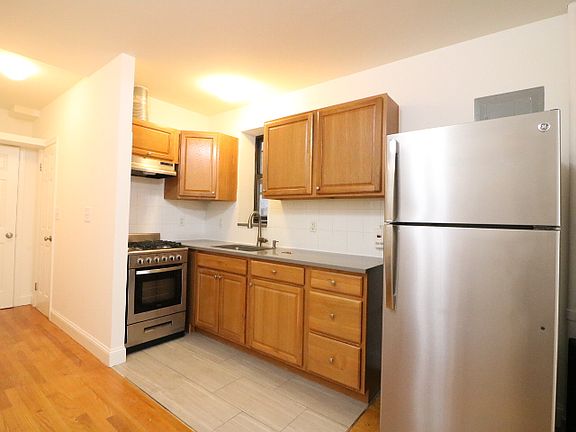 2nd image of 411 W 52nd St APT 3C