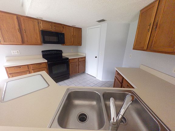 4th image of 3536 S Saint Lucie Dr