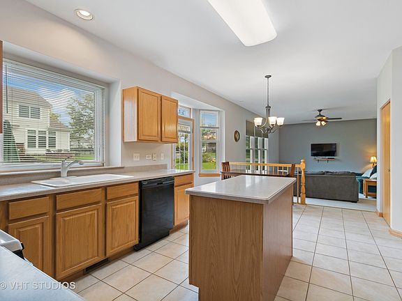 4th image of 1216 Cortland Ln