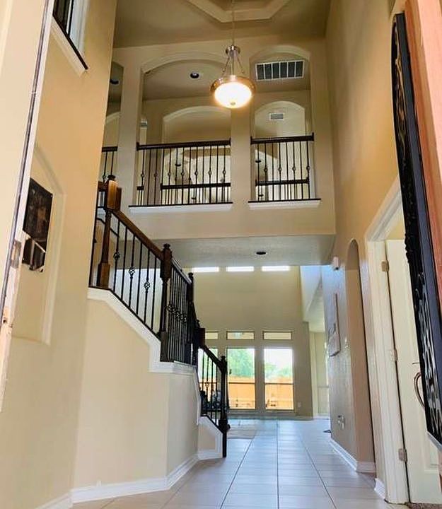 1st image of 8514 Kallison Arbor