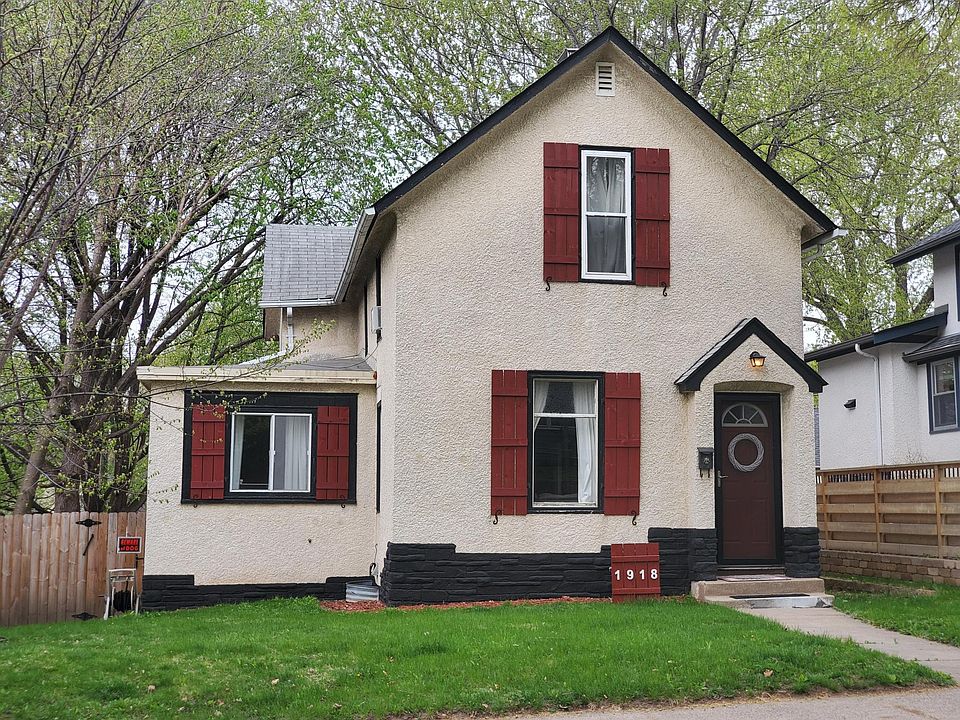 1st image of 1918 Hayes St NE