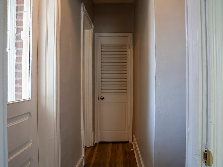 462 N Charlotte St #B — Photo 7