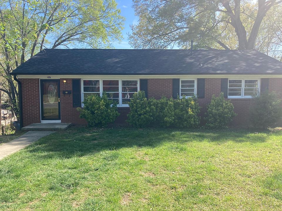 1st image of 2547 McKinney St