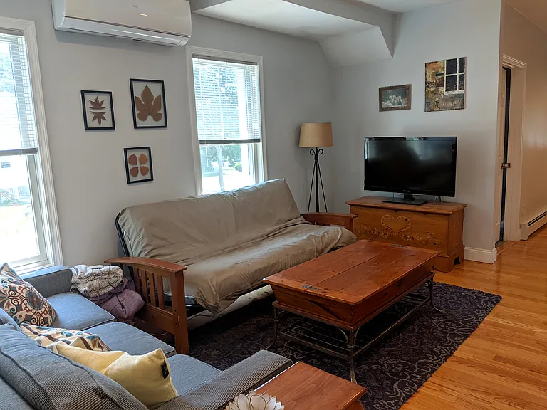 320 Massasoit Rd #1 — Photo 3