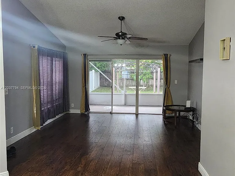 10180 Fanfare Dr — Photo 11