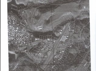 205 E Airport Loop, Seven Bays, WA 99122