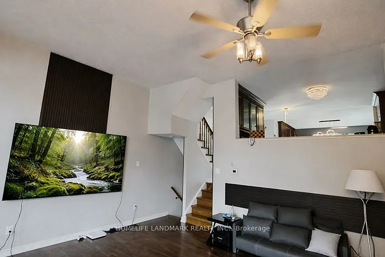33 Guildpark Ptwy — Photo 6
