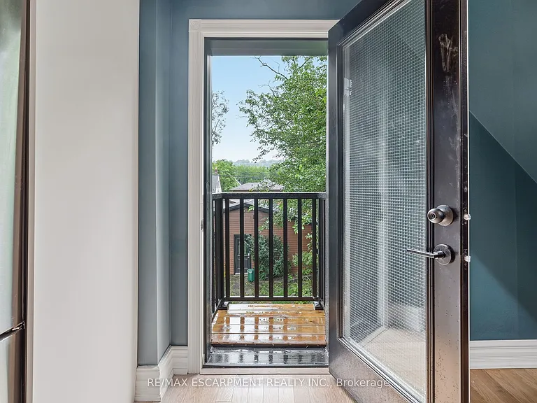 359 Herkimer St #UPPER — Photo 19