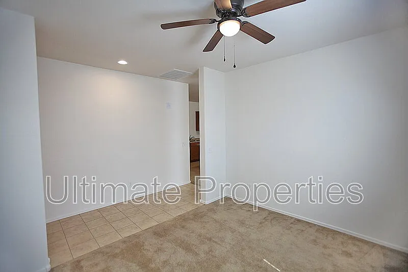 3 bed, 2.0 bath, 1895 sqft, $1,895 — Photo 4