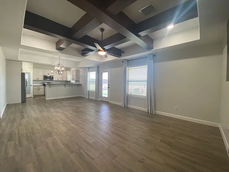12951 Aberdare Dr — Photo 6