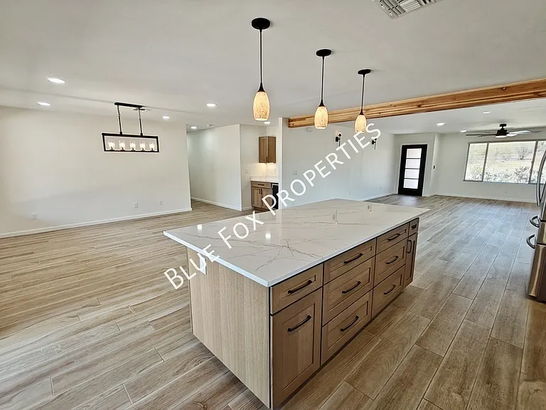 5440 W Placita De La Promesa — Photo 8