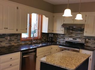 301 S Capistrano Dr, Jefferson City, MO 65109