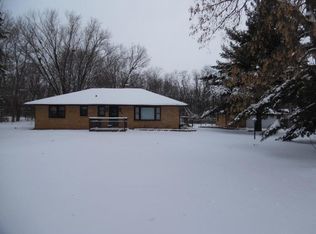 522 Glen Forest Dr, Machesney Park, IL 61115