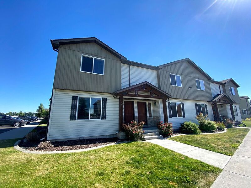 1st image of 481 Countryside Ave #1