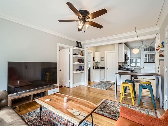 4th image of 3522 N Lawndale Ave #2