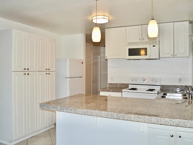 5462 Adobe Falls Rd #7 — Photo 1
