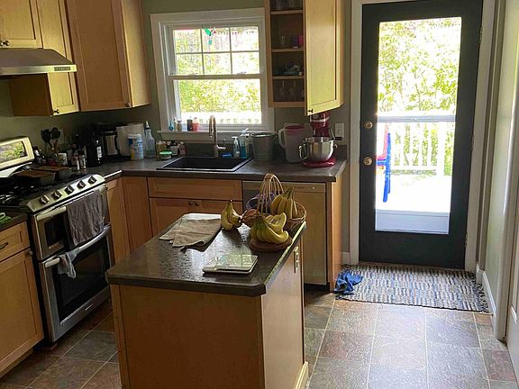 kitchen comes with stainless steel appliances; new microwave; double oven; gas stove; dishwasher