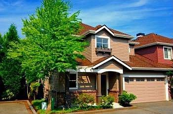 1st image of 15711 NE 95th Way