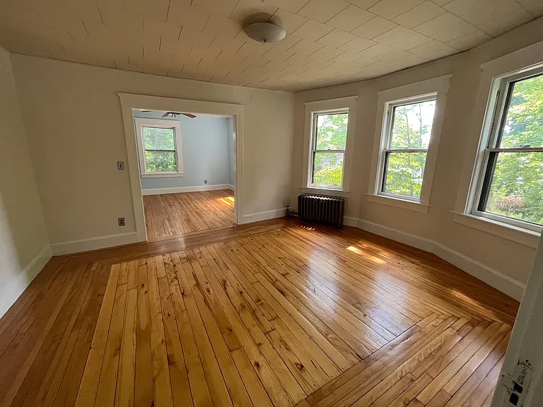 186 Prospect St #2 — Photo 1