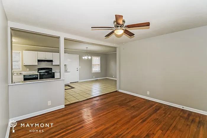 4502 31st Ave E — Photo 10