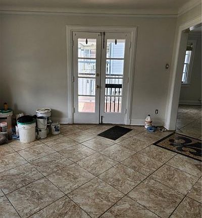 4th image of 6515 W End Blvd