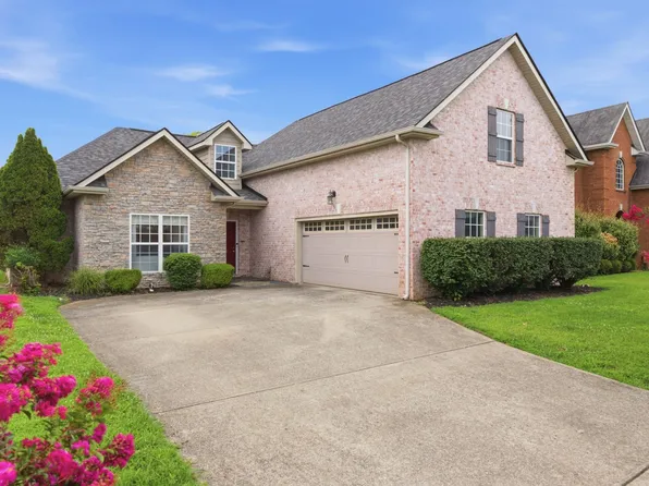 3029 Community Cir, Murfreesboro, TN 37128